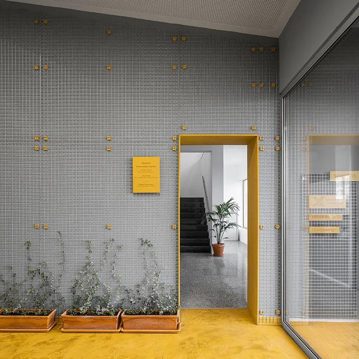开放多元次空间 Spectris思百吉葡萄牙创新办公室设计欣赏