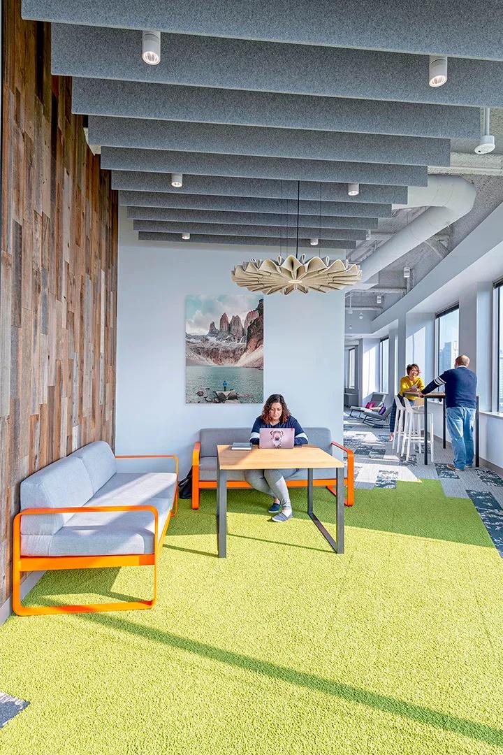 颠覆传统 软件巨头Adobe公司总部创意办公空间设计欣赏