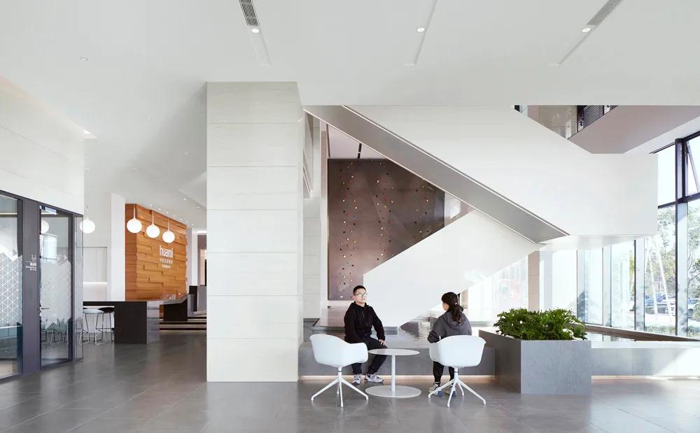 未来科技 华米科技总部办公空间设计欣赏